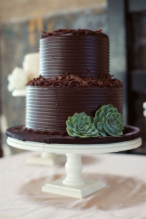 2 Tier Chocolate Wedding Cake Danielle Howerton Torta Nuziale