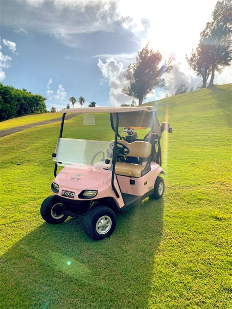 Pink Golf Cart | MP.photo