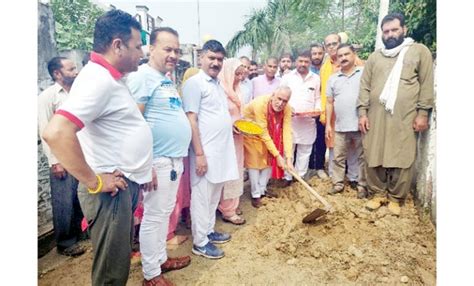 Former Mp Rajya Sabha Shamsher Singh Manhas Starting Construction Work