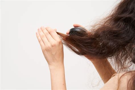 How To Tame Frizzy Hair Your Ultimate Guide Hoppy Beauty