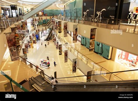 Dubai Mall Biggest Shopping Mall In The World At Downtown Dubai New