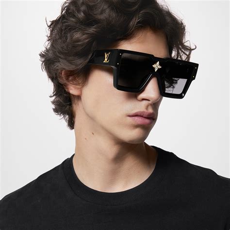 Cyclone Sunglasses Luxury S00 Black Louis Vuitton