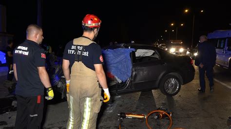 Bursa da korkunç kaza U dönüşü yapan TIR la otomobil çarpıştı Norm