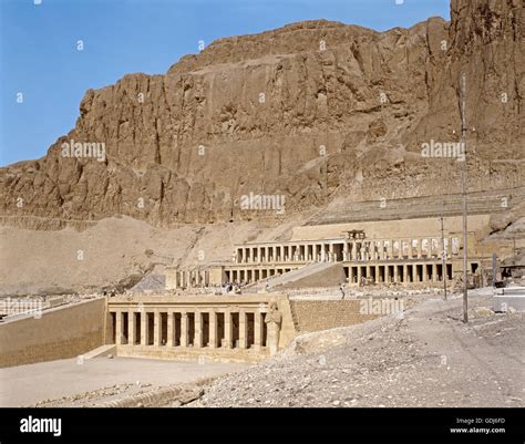 Geography Travel Egypt Luxor Buildings Deir El Bahari Hatshepsut