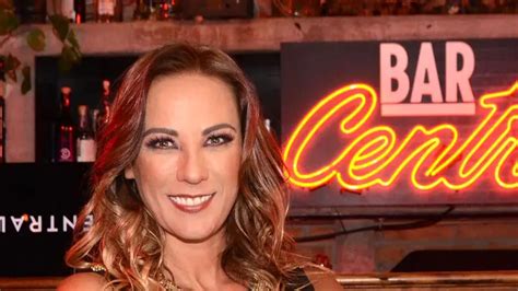 Consuelo Duval Revela Que Este Actor La Pone Nerviosa Shows Canal U