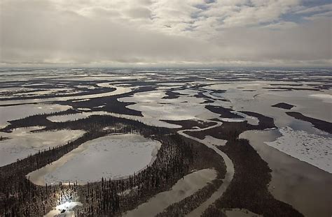 Where is the Mackenzie River? - WorldAtlas