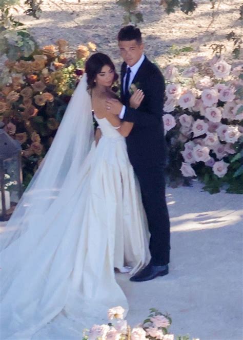SARAH HYLAND and Wells Adams Getting Married in a California Wine