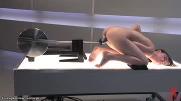 Busty Hot Ass MILF Fucking Machines Toys S79 XFREEHD