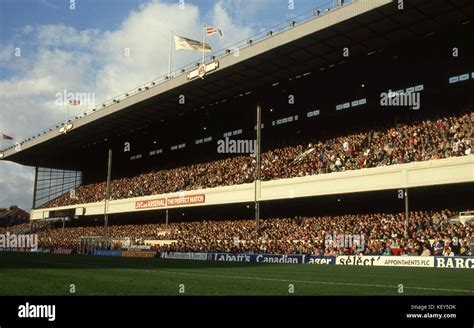 Highbury Stadium Fotos Und Bildmaterial In Hoher Aufl Sung Alamy