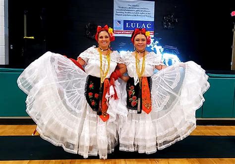 Folklore Mexicano El Traje Tipico Jarocho Que Es La