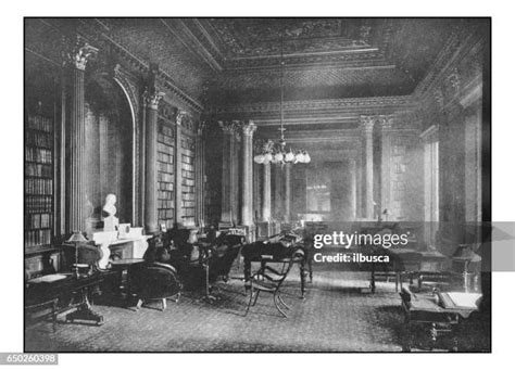 45339 London Library Stock Photos High Res Pictures And Images