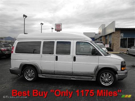 2010 Summit White GMC Savana Van LT 1500 Passenger Conversion 48521466