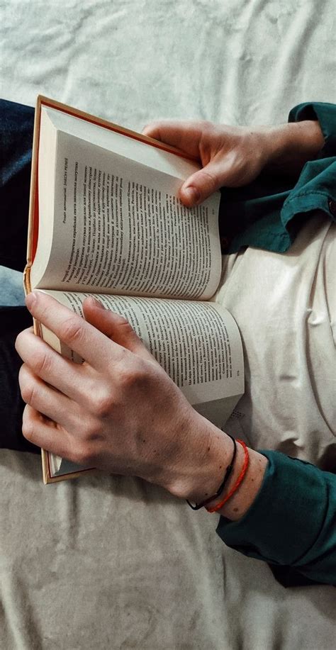 Pin di Lyudmila Berezovskaya su Книги📚