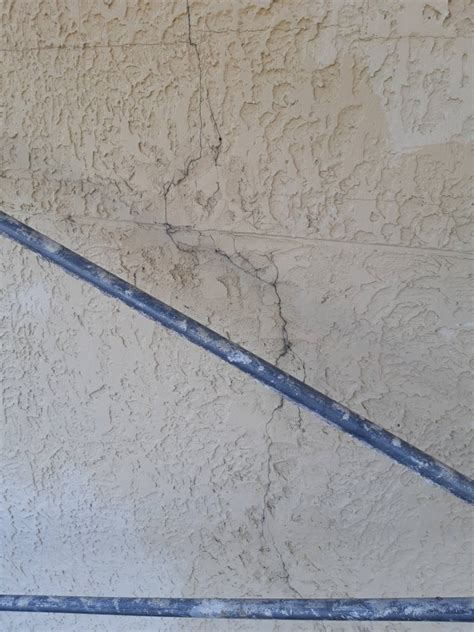 How To Fix Damaged Synthetic Stucco | Sky Stucco Systems Contractor