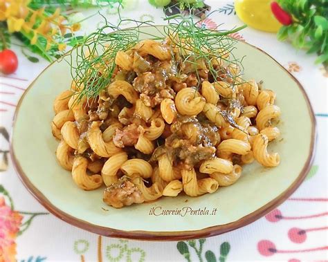 Pasta Con Salsiccia E Finocchietto Ricetta Facile E Saporita