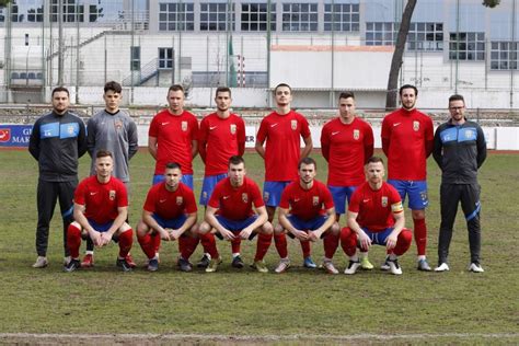 ZMAJ SRUŠIO LIDERA! - HRNK ZMAJ