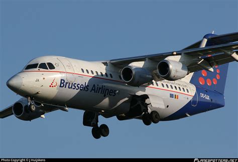 OO DJX Brussels Airlines British Aerospace Avro RJ85 Photo By J