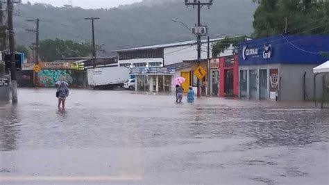 Chuvas Causam Estragos E Mortes Em Santa Catarina Agrozil