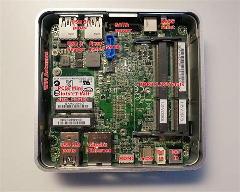 A Look Around And Inside The I3 NUC D34010WYK The NUC Blog