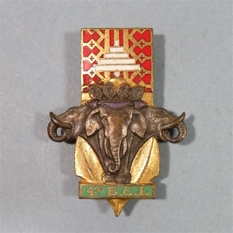 INSIGNE DU 4 ème BATAILLON DE CHASSEURS LAOTIENS LAOS FABRICATION DRAGO