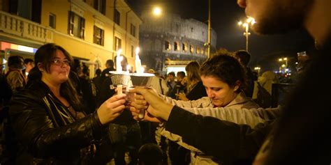 Italian Gay Youth S Suicide Prompts Candle Lit Vigil Outside Rome S Colosseum HuffPost