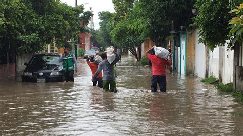 Lluvias Dejan Inundaciones En Veracruz