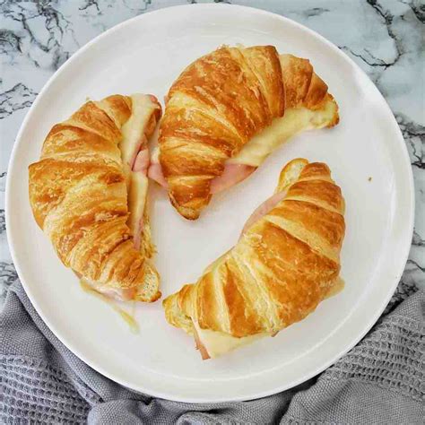 Air Fry Croissant Three Quart Food