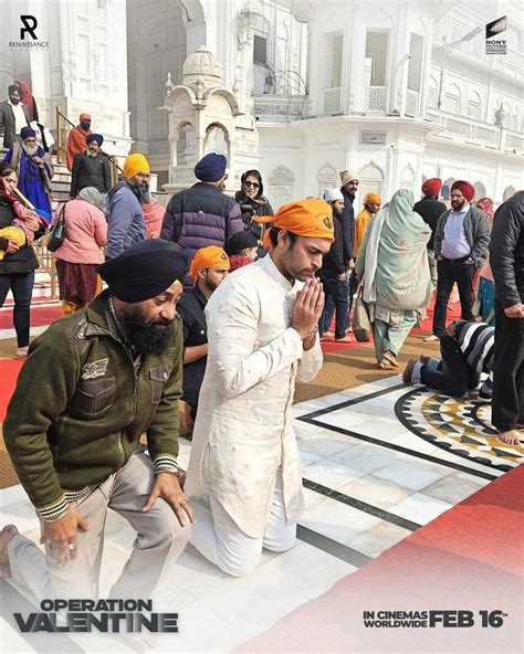 Varun Tej Visits Golden Temple In Amritsar