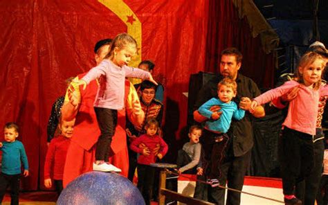 École Sainte Anne Les enfants font leur cirque Le Télégramme