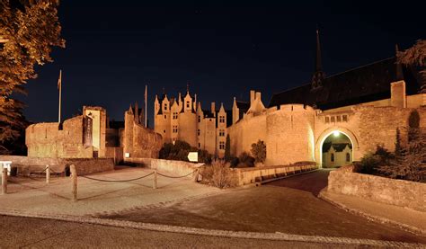 Chateau De Montreuil Bellay Horaires Et Tarifs Anjou Tourisme