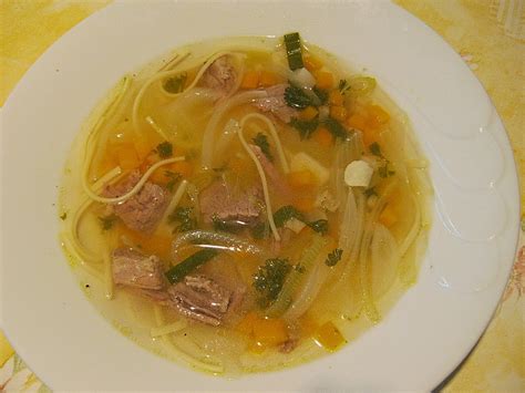 Rindfleischsuppe Mit Nudeln Und Gem Se Von Roseanne Chefkoch De