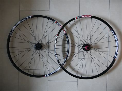 Stans Notubes ZTR Crest MK3 27 5 Zoll Laufradsatz Bikemarkt MTB News De