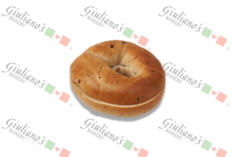 Cinnamon Raisin Bagel – Giulianos Bakery