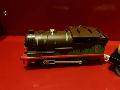 TOMY PERCY CHOCOLATE Crunch Trackmaster Motorised Battery Train Thomas