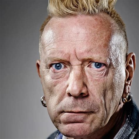 С кого брал пример Джонни Лайдон из SEX PISTOLS новости рока