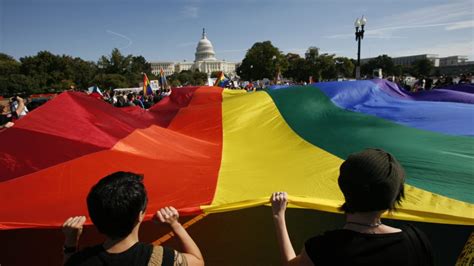 Human Rights Campaign Issues State Of Emergency For Lgbtq Americans