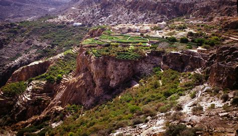 All you need to know about Jebel Akhdar hiking trails - Terhalak