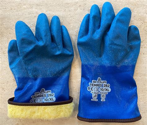 Showa Temres 282 Gloves Review Best Rain Glove For Hiking