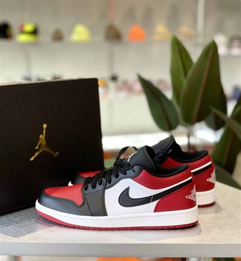 Air Jordan 1 Low Bred Toe Mens 88YungPlug Sneaker Store Kuala Lumpur