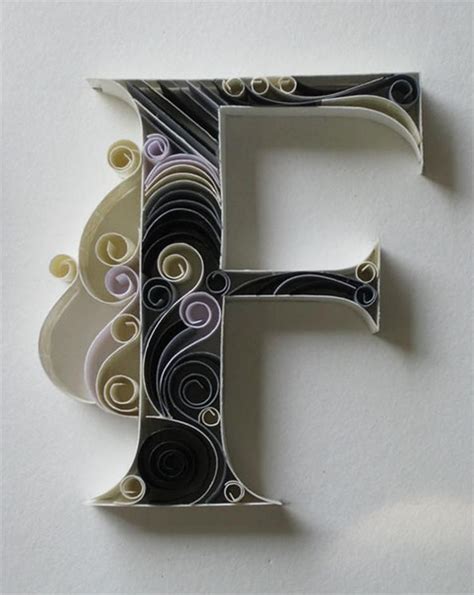 Filigraan Quilling Letter F Arte Quilling Quilling Letters Paper