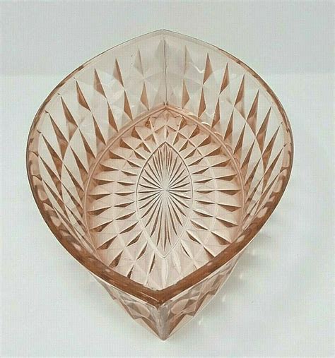 Vintage Depression Glass Pink Windsor Diamond Pattern Boat Shaped Bowl