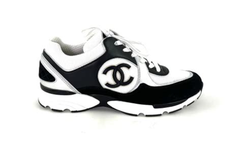 Chanel Black Interlocking Cc Sneakers Whats On The Star