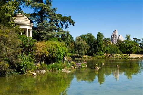 Le Bois De Vincennes A Lassaut Du Patrimoine