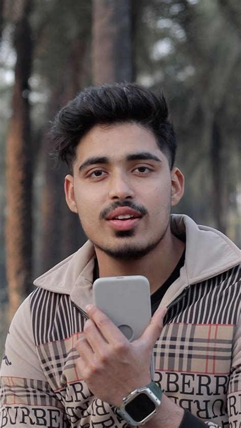 Mehnat 1 Click मे Khatarnaknawab Reels