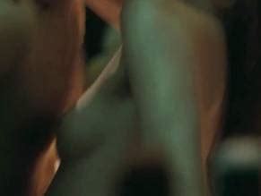 ELIZABETH MCLAUGHLIN Nude AZNude