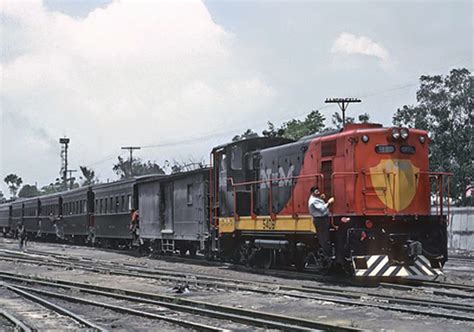 Ferrocarriles Unidos Del Sureste Locomotora Emd Ga