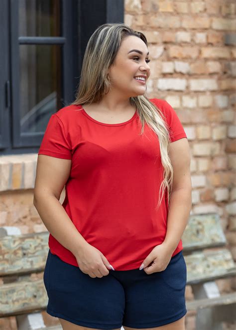 Blusa Plus Size Feminina Básica em Viscolycra Vermelha Estilo Próprio