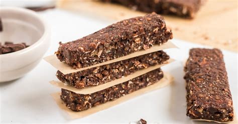 No Bake Chocolate Chia Energy Bars Running On Real Food