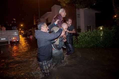 Lluvias Torrenciales Dejan Persona Muerta Da Os A Viviendas Y