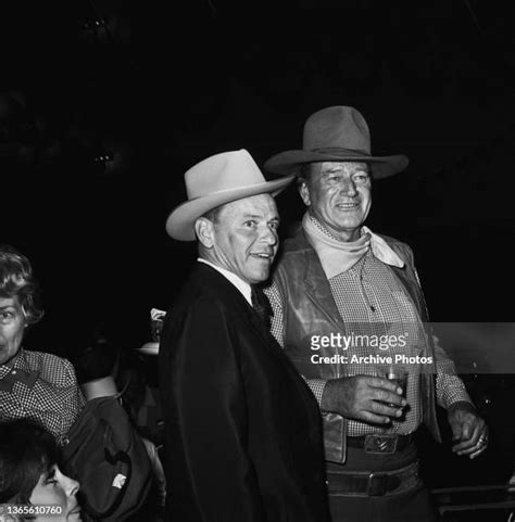 24,344 John Wayne Photos & High Res Pictures - Getty Images